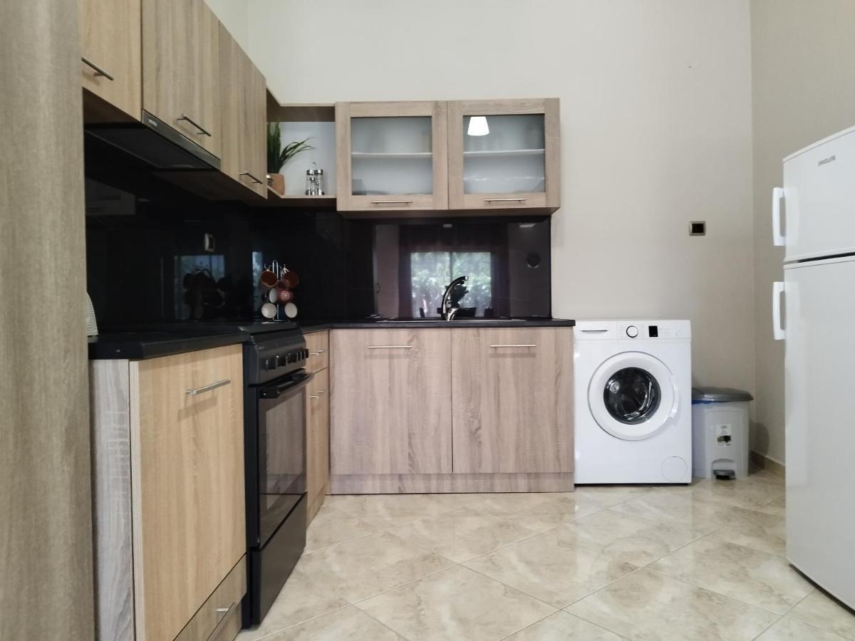 וולוס Voulas Guest House מראה חיצוני תמונה