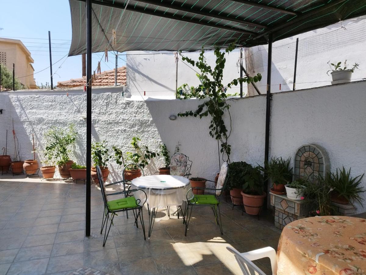 וולוס Voulas Guest House מראה חיצוני תמונה